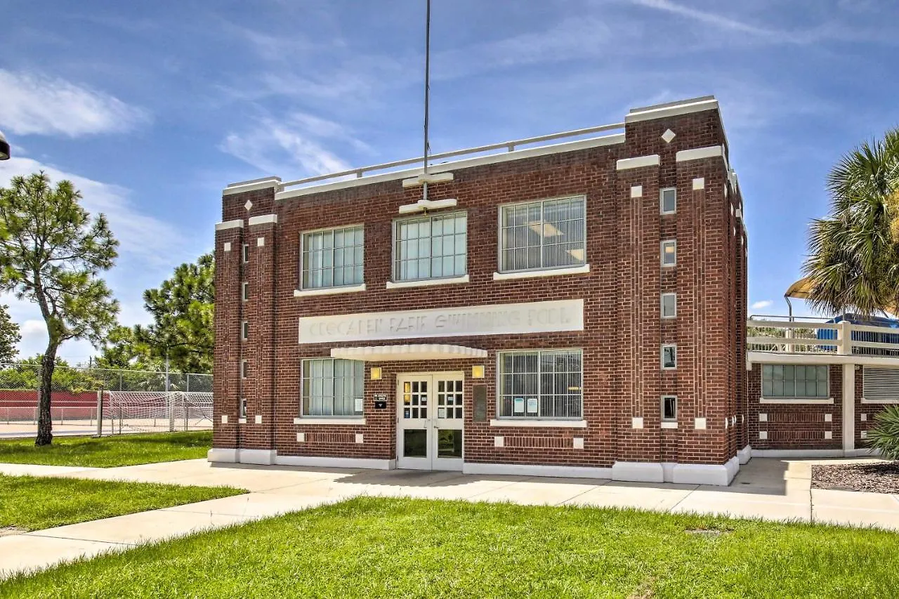 Updated Ybor City House With Fenced Yard Tampa 0*,